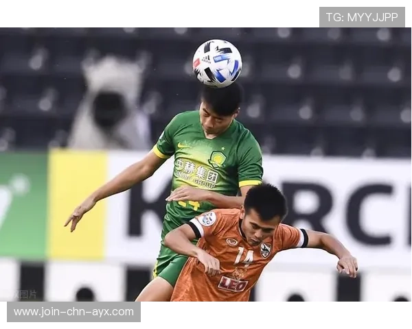 裁判与比赛用球小插曲被舆论放大