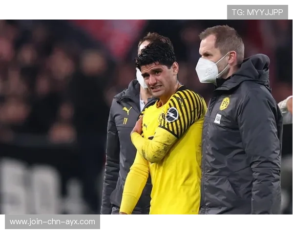 多特布兰特后场长传穿越防线形成单刀——从战术瞬间到品牌价值的传递