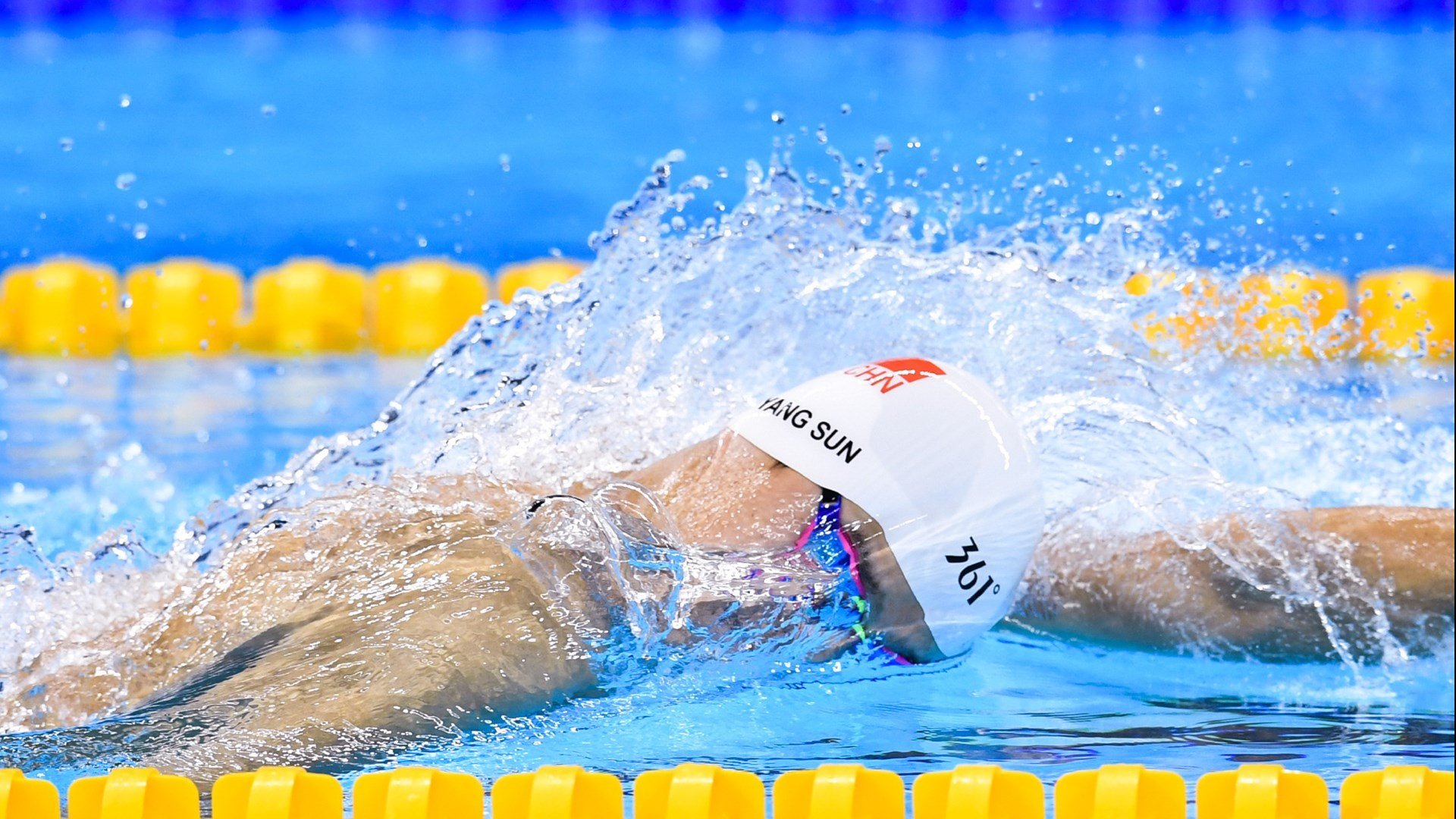 上海海港大胜深圳队，武磊连续四轮破门，上海海港队阵容